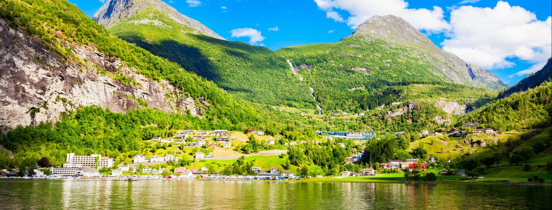 Norve� Fiyortlar�: Mavinin ve Ye�ilin Dans�